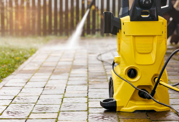 Best Graffiti Removal  in Plattsburgh West, NY